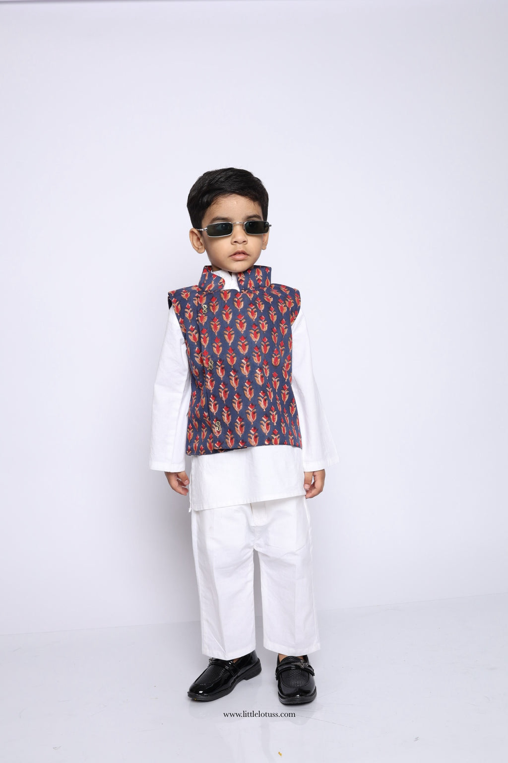 Reyansh Kurta Pajama Set