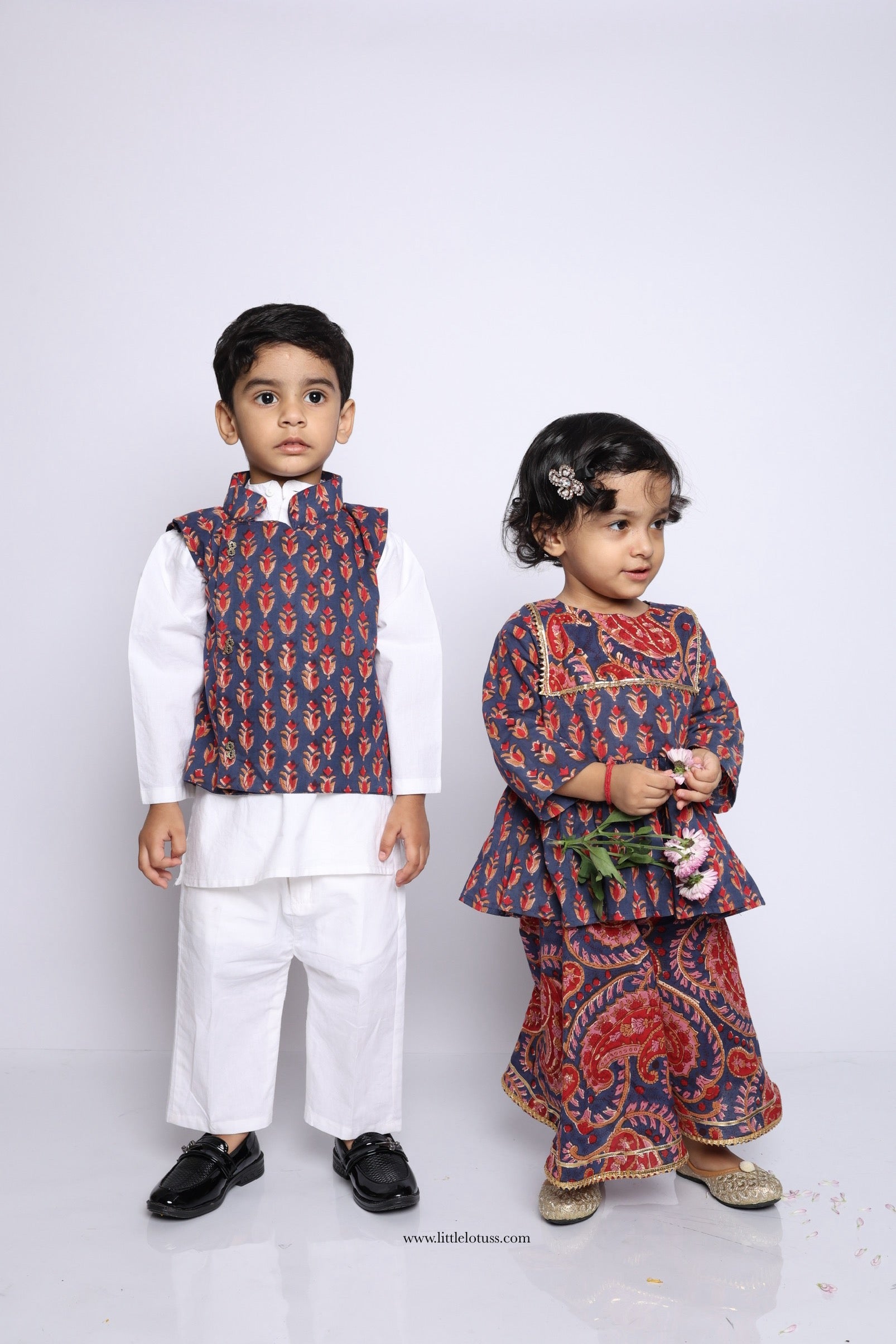 Reyansh Kurta Pajama Set