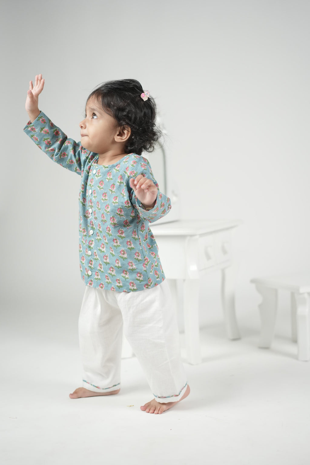 Neel Kamal Jhabla Set