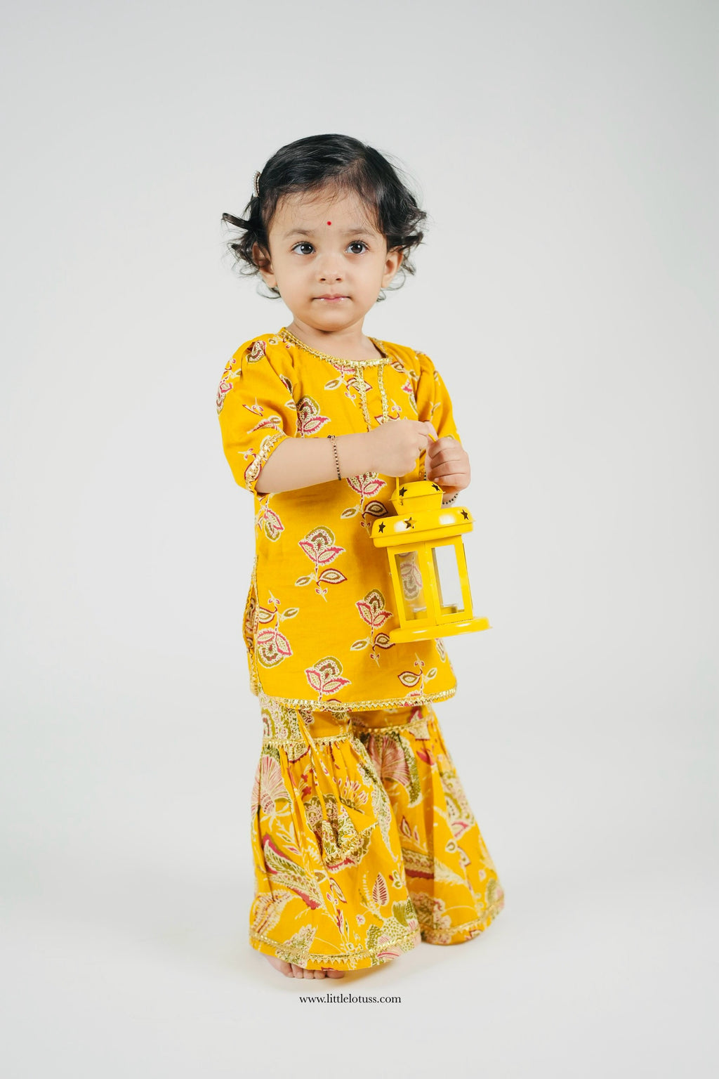 Suhani Sharara Set